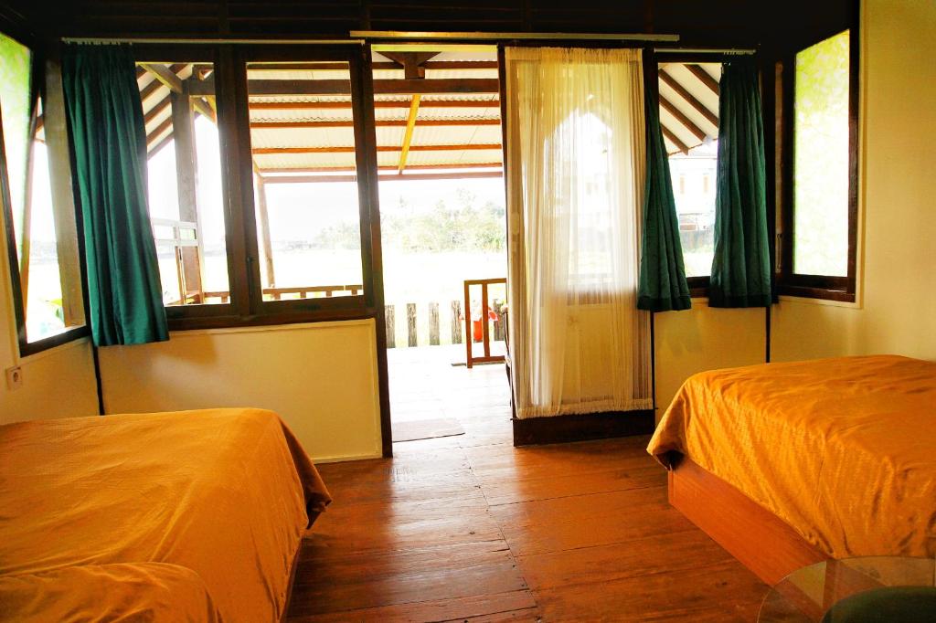 Ary's Residence powered by Cocotel - Twin Room