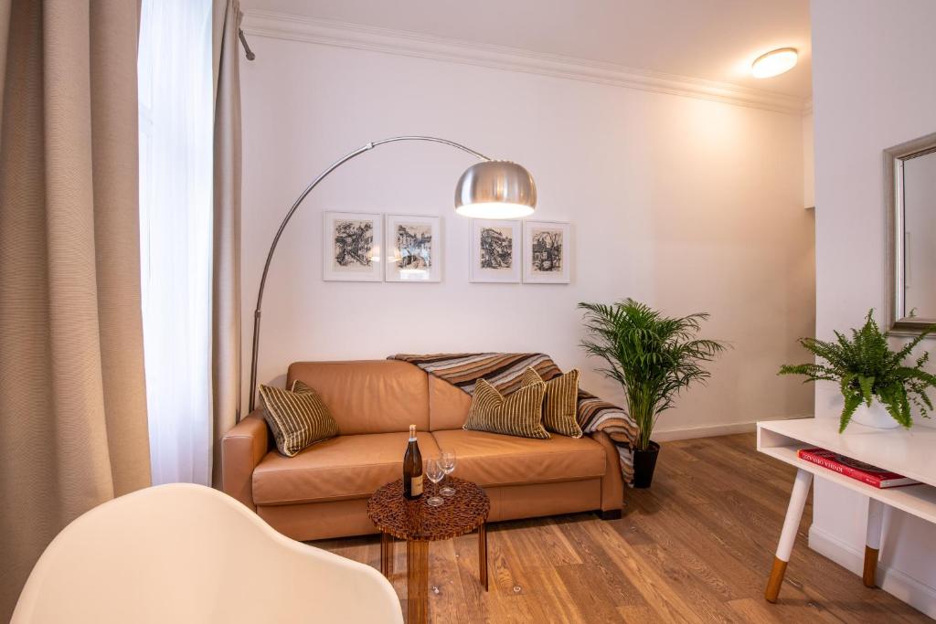 Część wypoczynkowa w obiekcie Modern Downtown APT - renovated, on ideal location