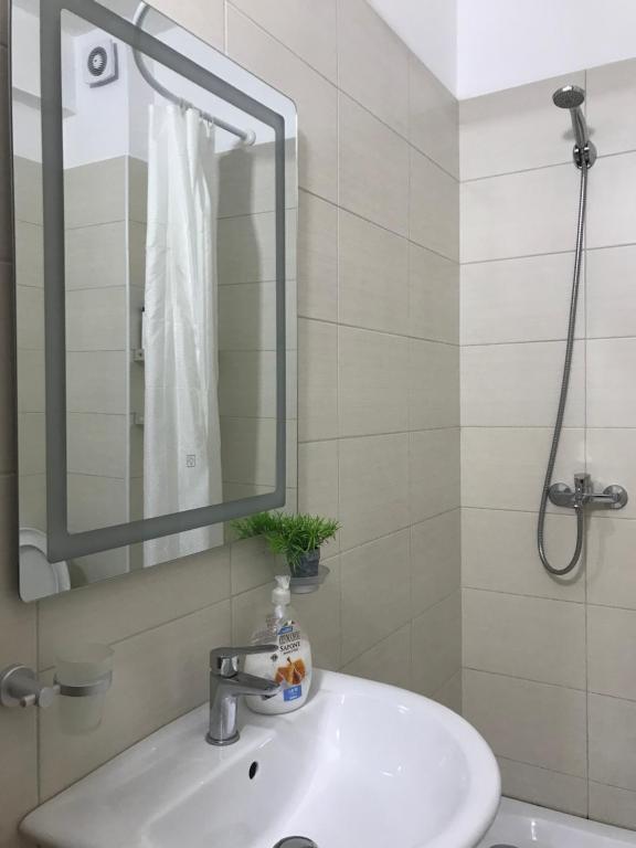 Corazon Guest House - Image 3