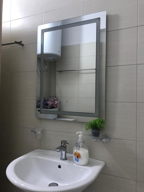 Corazon Guest House - Image 8