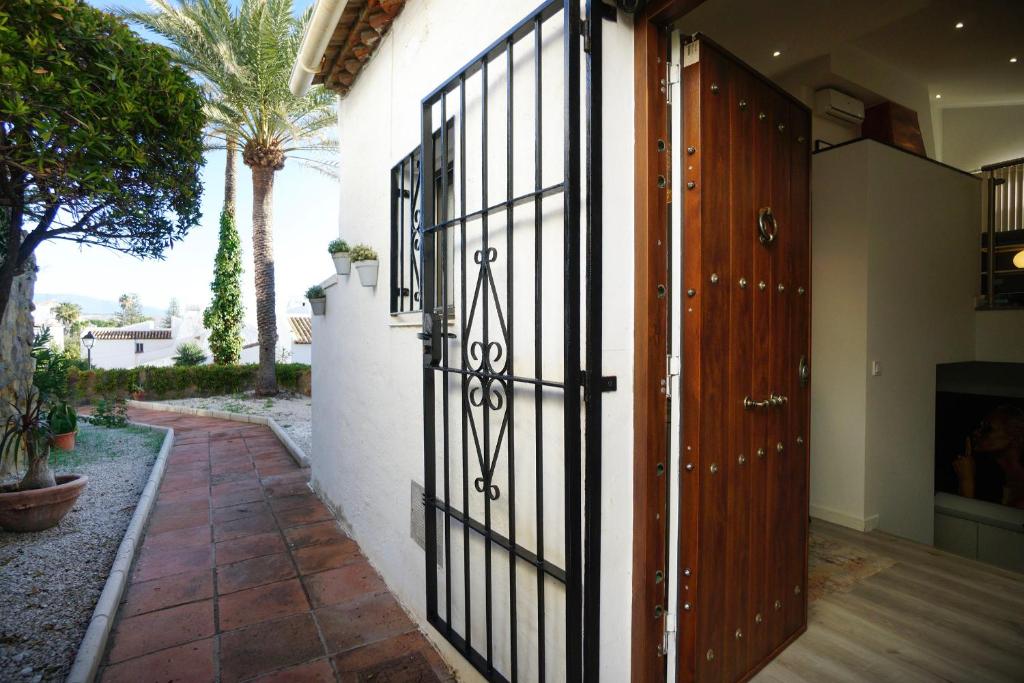Zdjęcie z galerii obiektu Beachhouse GALORE w mieście Estepona