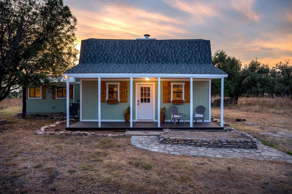 The building in which the holiday home is located