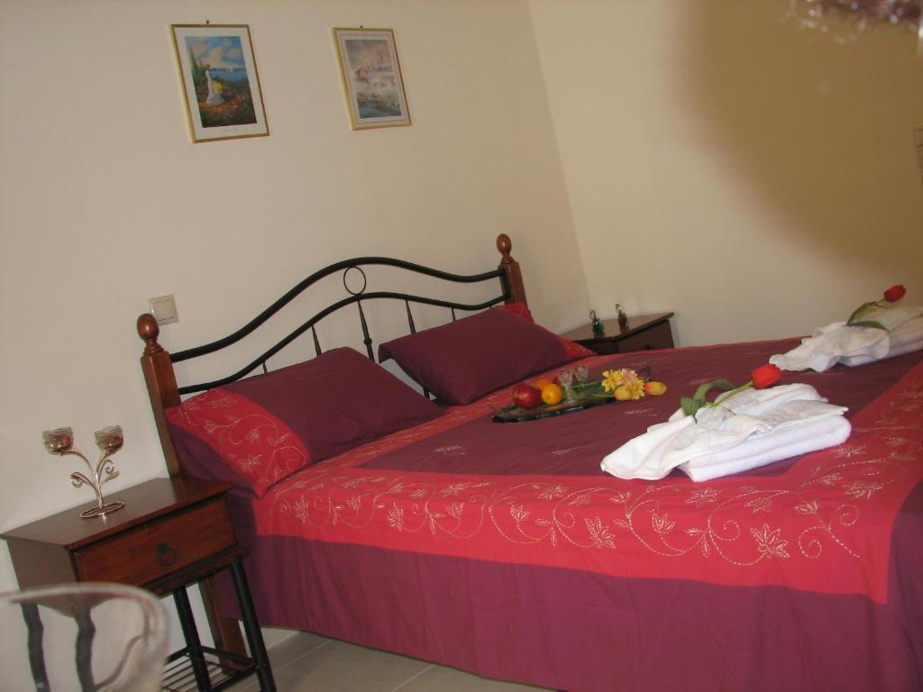 Postel nebo postele na pokoji v ubytování ANEMOESSA APTS