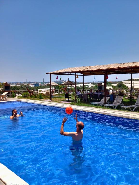 Bu Bungalow Hotel - Deluxe Triple Room With Sea View