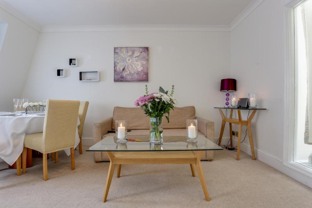 Hyde Park Aparthotel