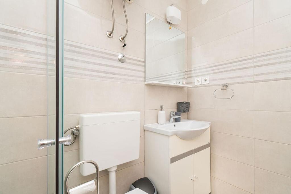 Koupelna v ubytování Apartments Janjac