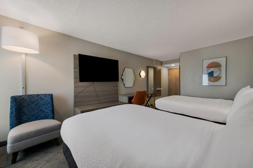 Holiday Inn Express Hotels- Hampton by IHG photo