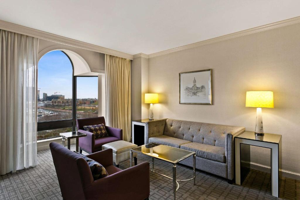 The Royal Sonesta Harbor Court Baltimore photo