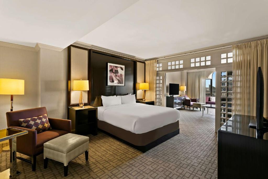 The Royal Sonesta Harbor Court Baltimore photo