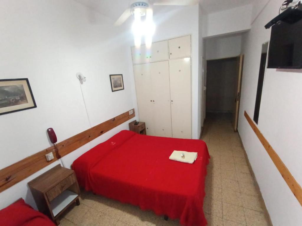 Hotel Paris - Classic Triple Room