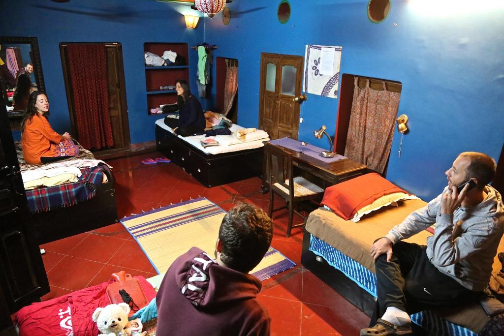Ram Bhawan Residency - 4床混合宿舍房间
