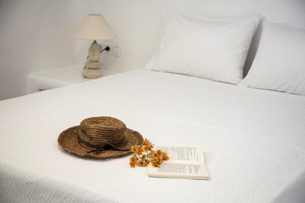 Beach Travel Proud Irida Vacation Suites - Appartamento Terrestre Con Due Camere Da Letto E Vista Sul Giardino