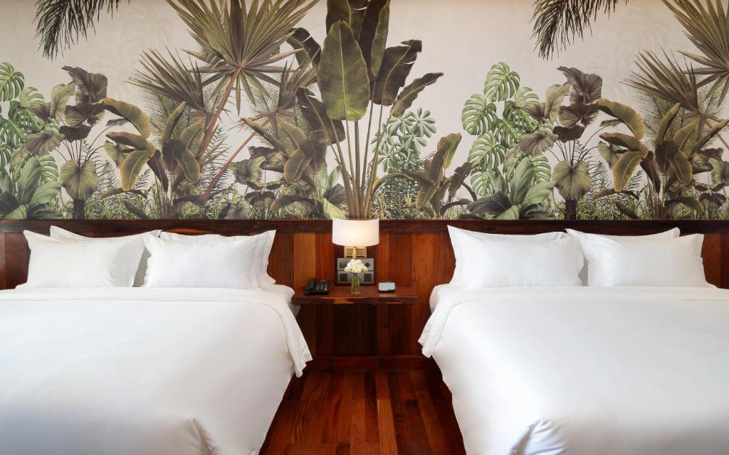 Koulen Central Hotel - Chambre Quadruple Deluxe