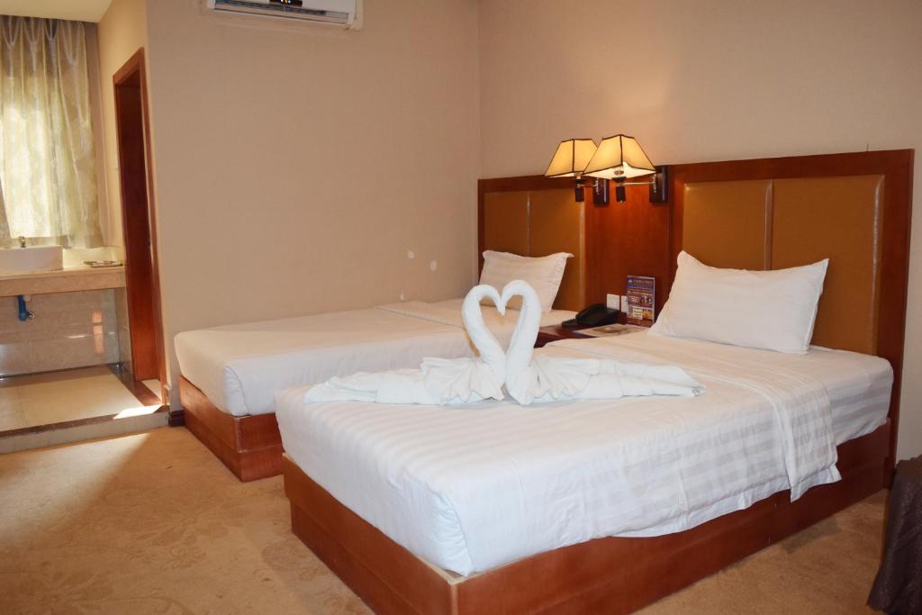 Dansavanh Vientiane Hotel - Deluxe Twin Room