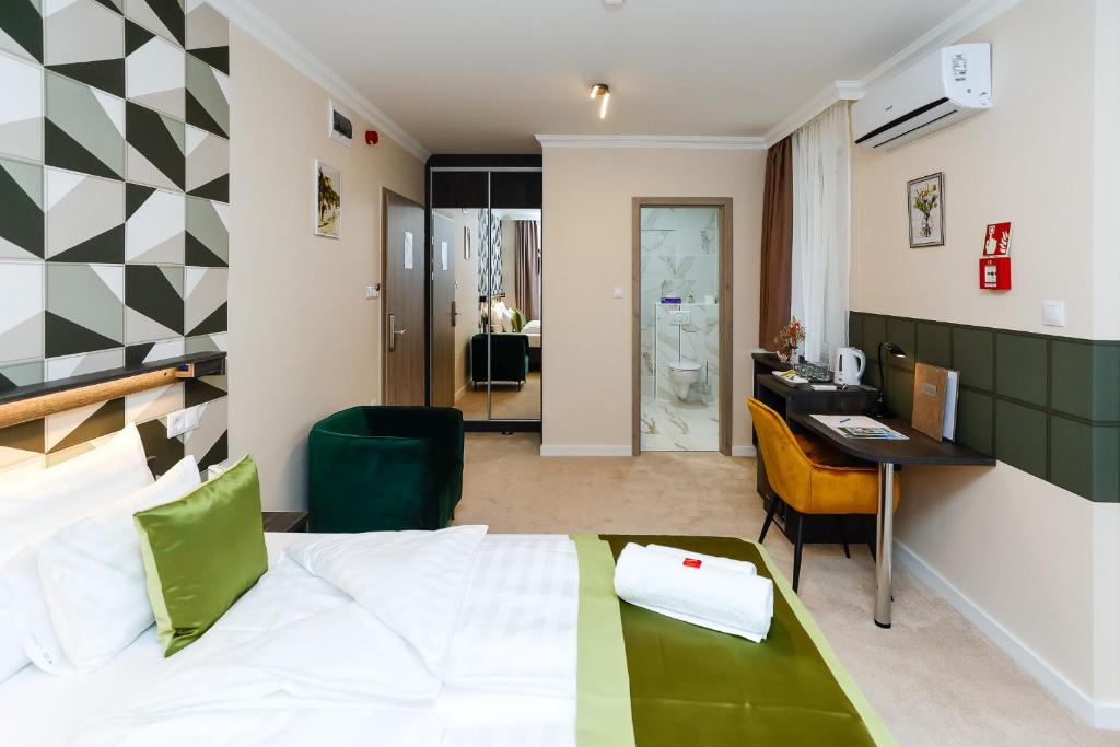 Lumen Gasztropanzió - Deluxe Double Room With Balcony
