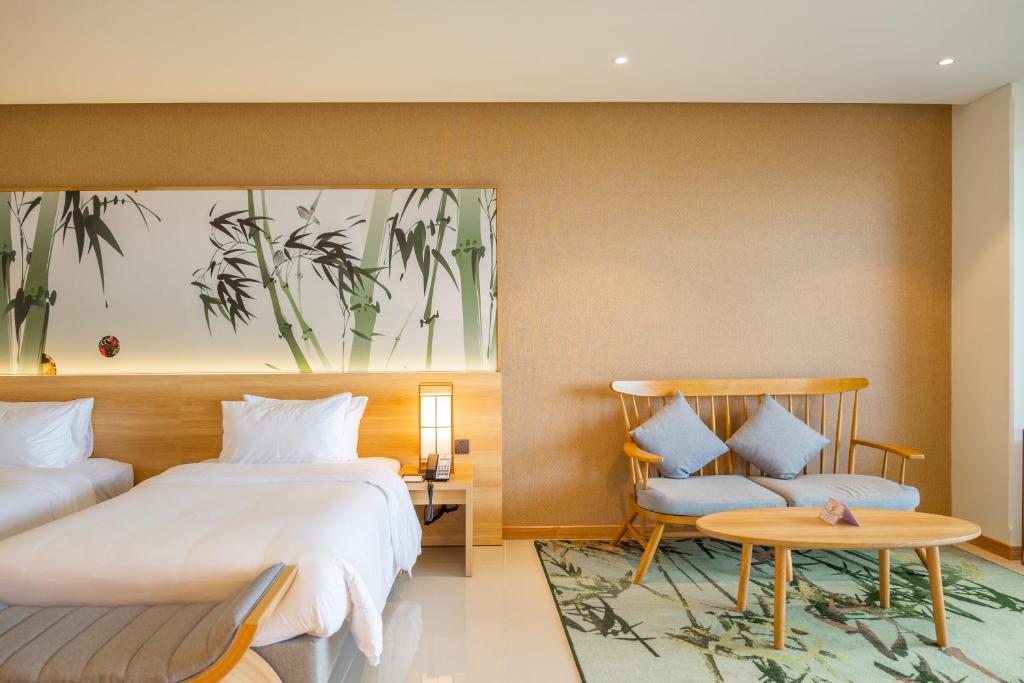 Special Offer - Premium Deluxe Twin Room with Ocean View - Onsen & Water Park Inclusive