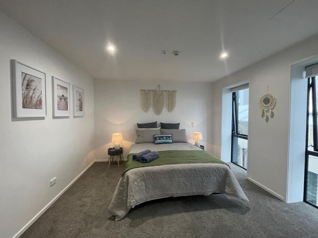 Luxury CBD 2 Bed Near Riverside Market Free Parking! - Resim 9