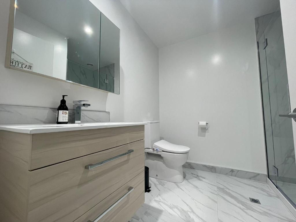 Luxury CBD 2 Bed Near Riverside Market Free Parking! - Resim 11