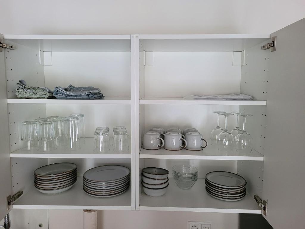 Kuchyň nebo kuchyňský kout v ubytování Wohnung unterm Burghalder - Direkt am Waldrand