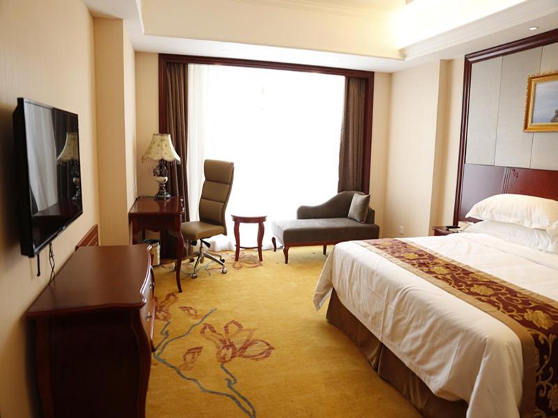Vienna International Hotel Shanghai Hongqiao Airport Convention and Exhibition Center Huaxu Highway - Chambre Double De Luxe