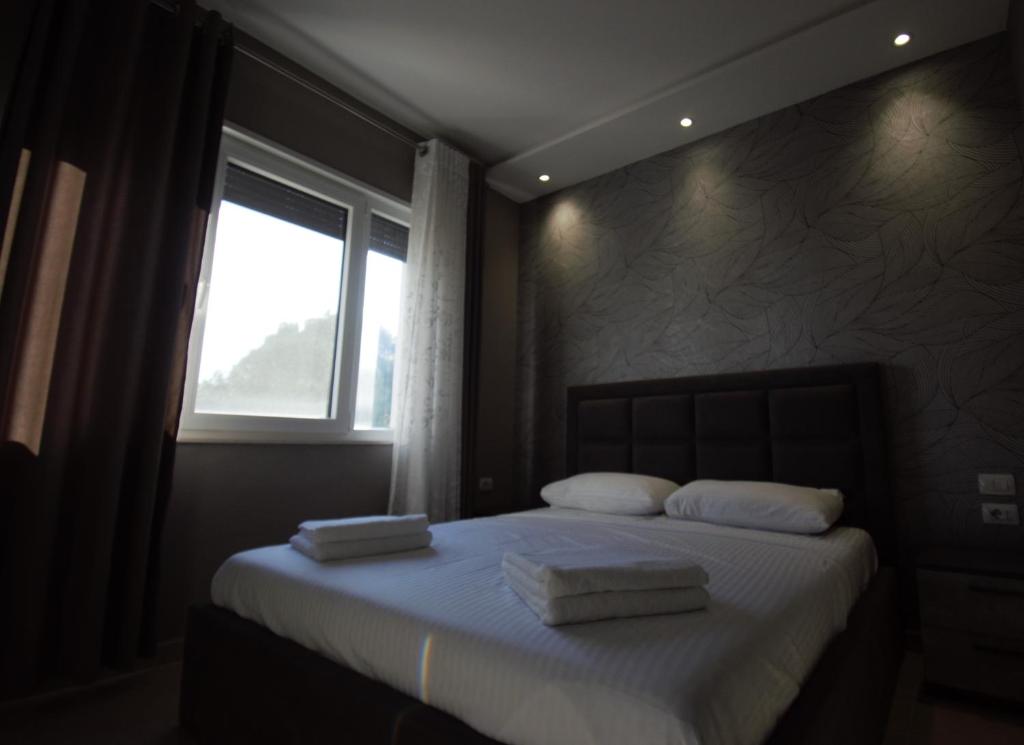 Residence Lux Apartments at VALAMAR Hamallaj Gjiri Lalzit - Image 6