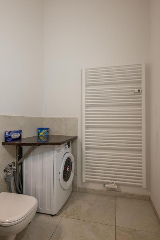 Koupelna v ubytování SweetHome - Luxus pur - große Küche, Terrasse, Stellplatz, WiFi