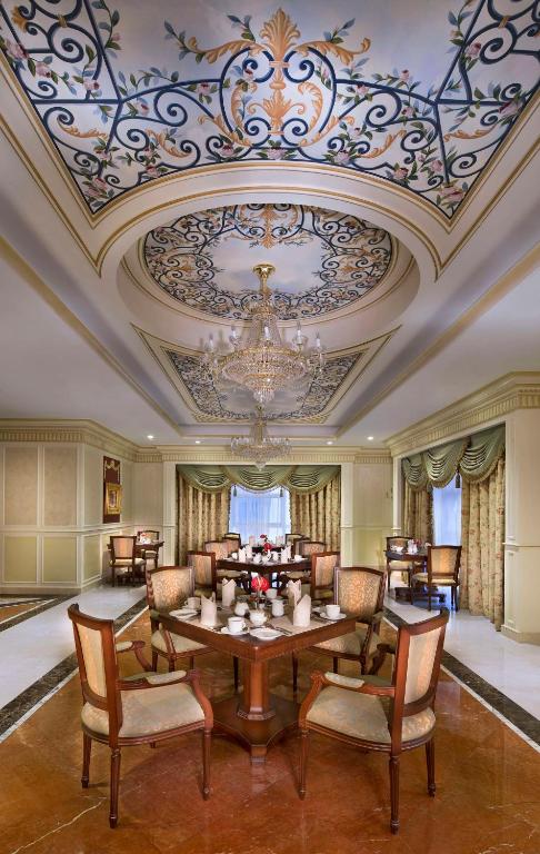 Royal Rose Abu Dhabi, a Curio Collection by Hilton Affiliated Hotel - Resim 24