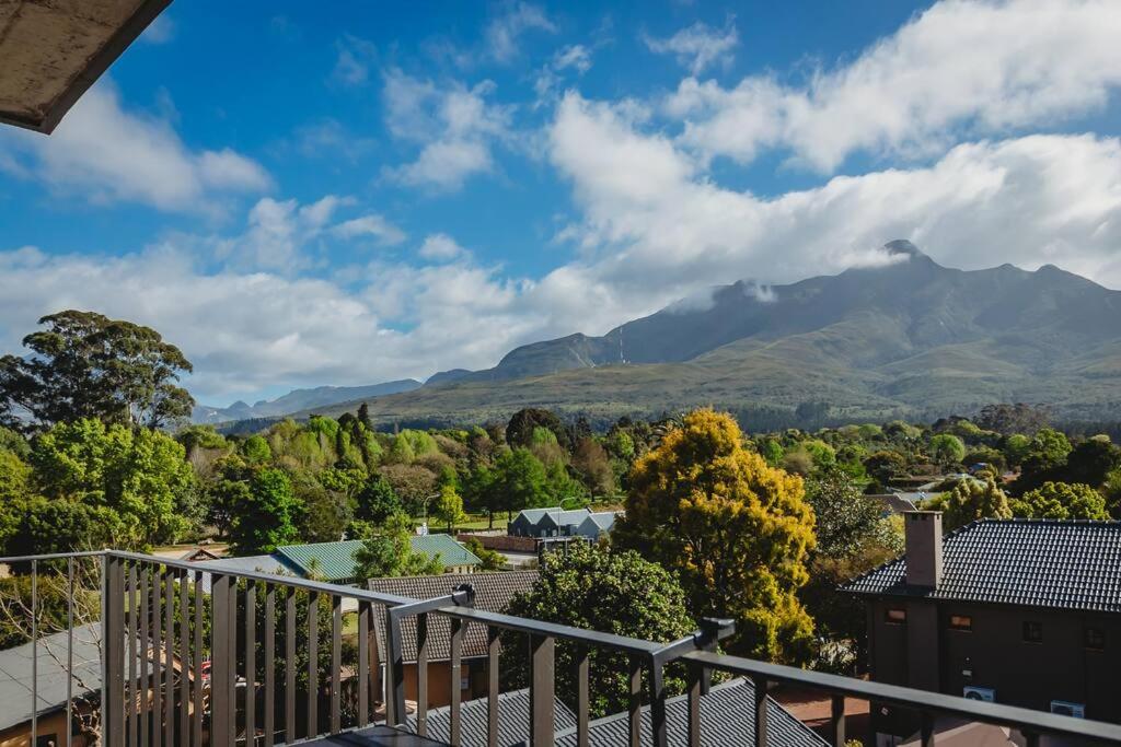 306 Le Jardin - Image 7