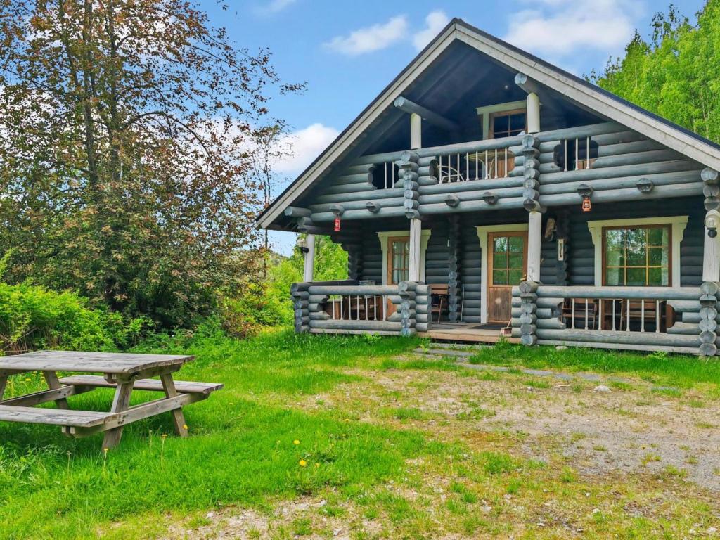 Zahrada ubytování Holiday Home Sinisorsa by Interhome