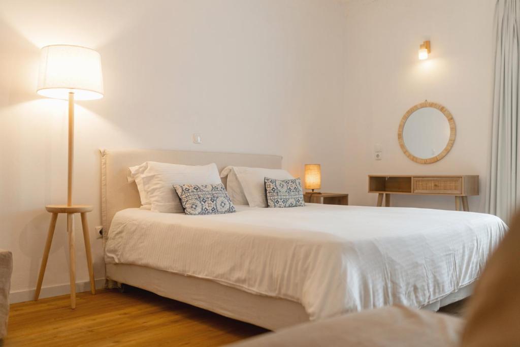 Adonis Hotel Studios & Apartments - 11