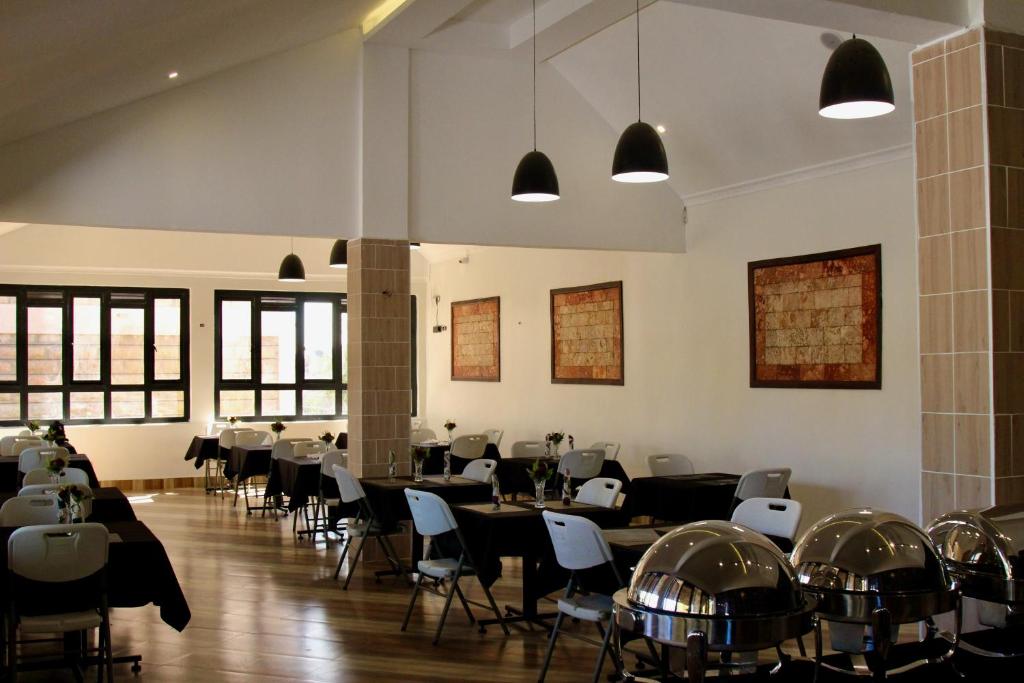 Restaurace v ubytování Lukenya Alkebu Resort