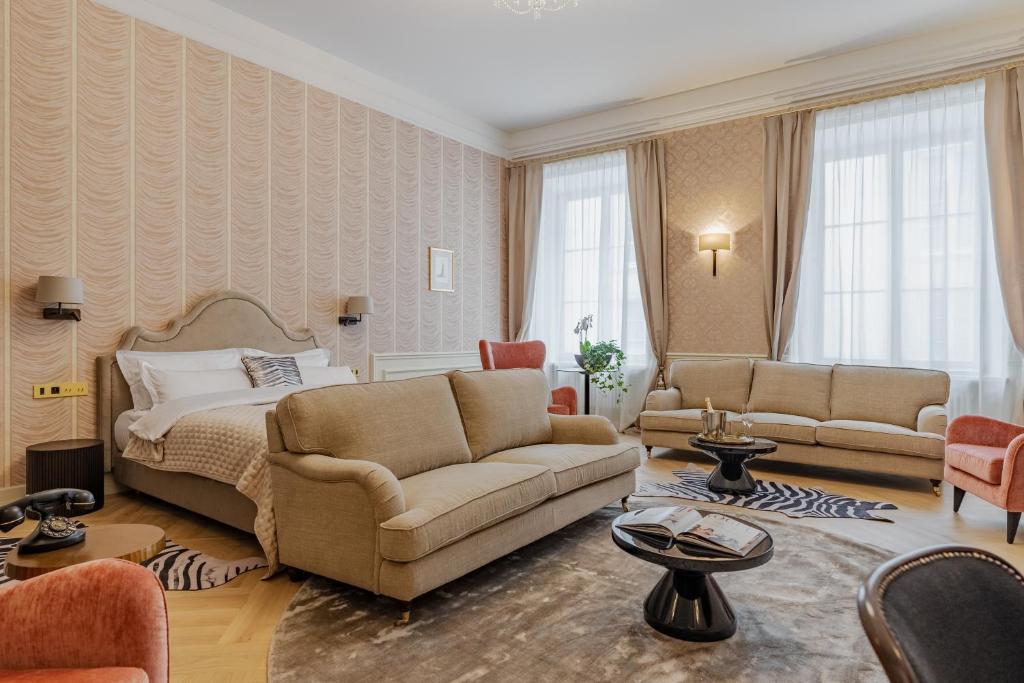 Hotel Unicus Palace Old Town - Destigo Hotels - Resim 19