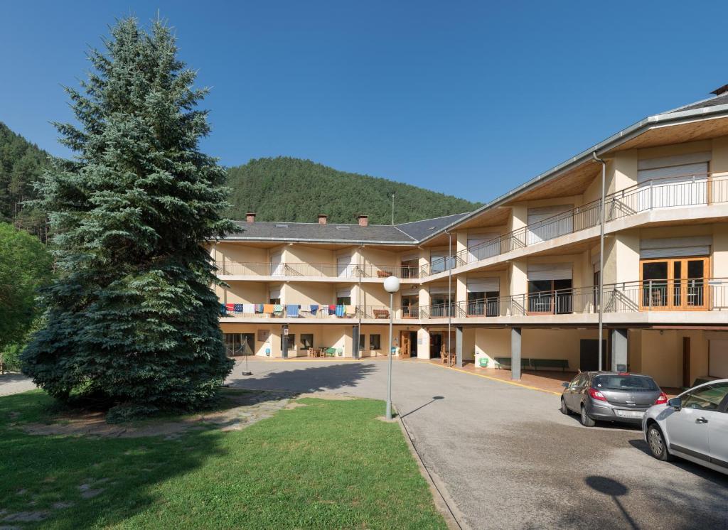 Nespecifikovaný výhled na hory nebo výhled na hory při pohledu z hostelu