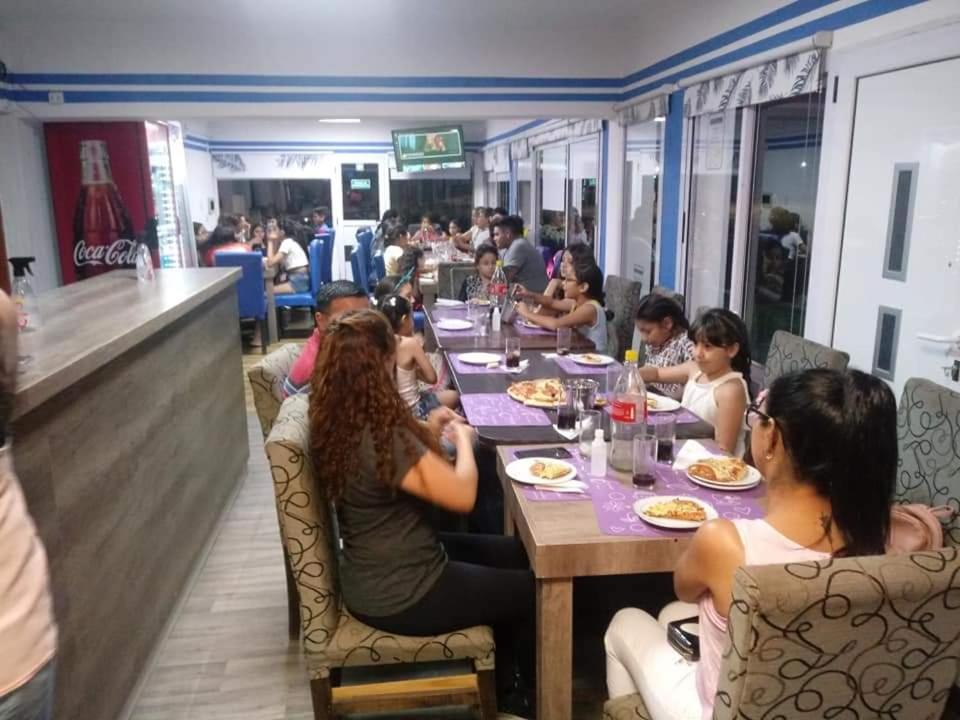 Hotel Alojamiento Raque-Lito