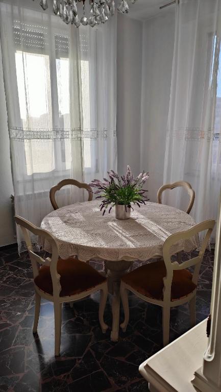 Fotografie z fotogalerie ubytování B&B Petit déjeuner v destinaci Chiavari