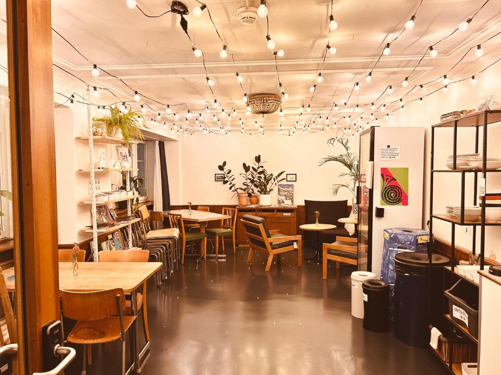 Pop Up Hotel Krone Zürich - Resim 14