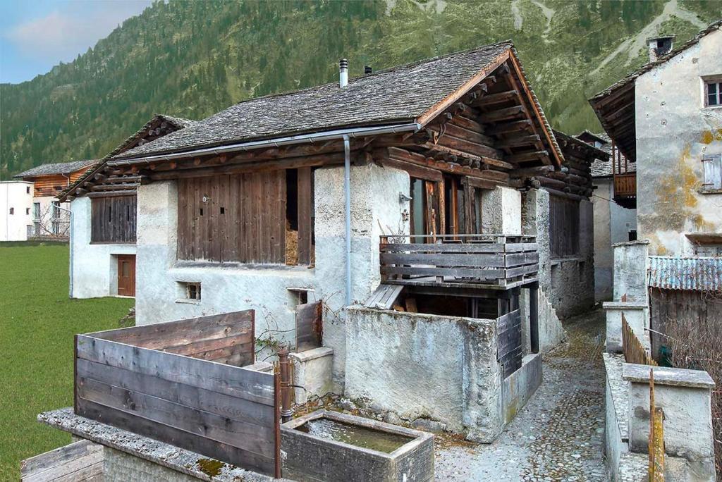 Nespecifikovaný výhled na hory nebo výhled na hory při pohledu z apartmánu