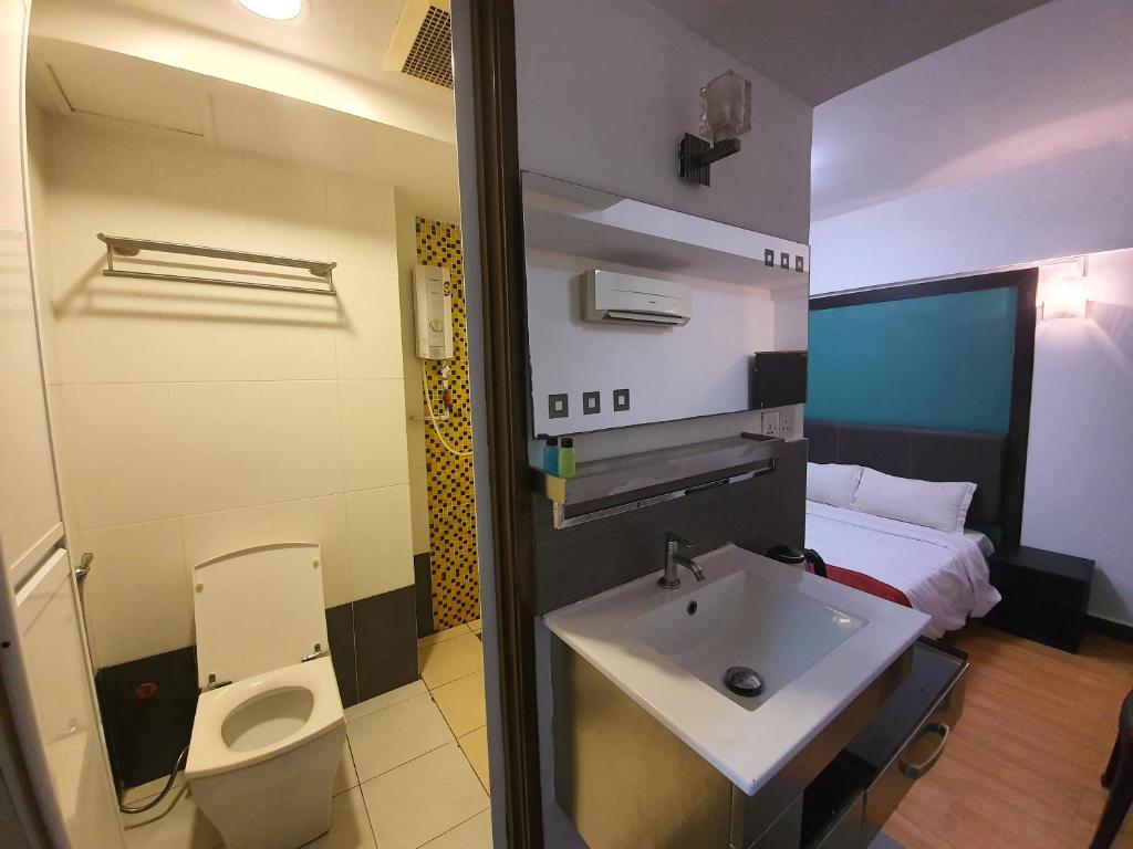 Koupelna v ubytování Warisan Hotel Kota Kinabalu