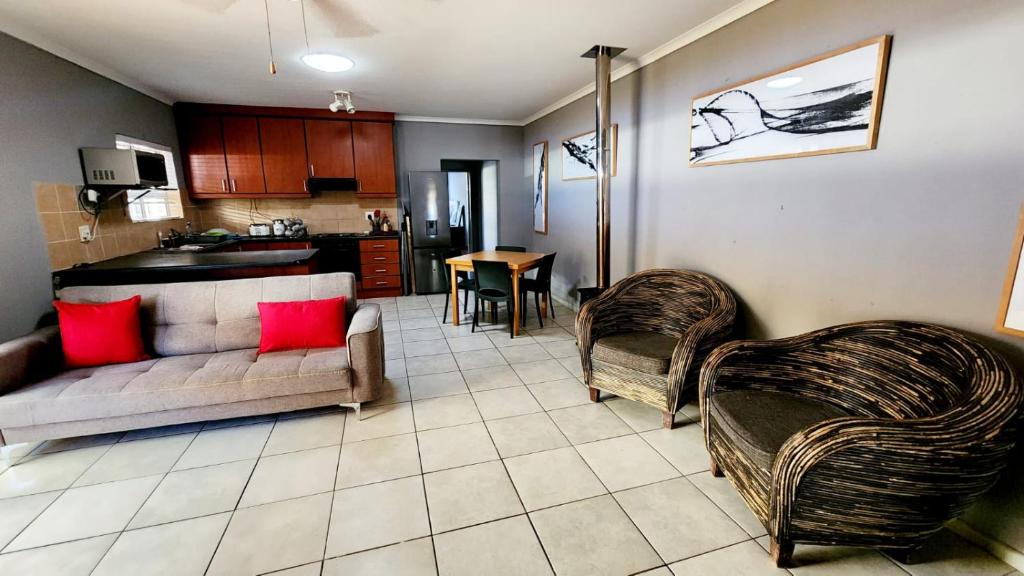 Kensington, Cape Town Cosy Lock up and go, Cape Town (updated prices 2024)