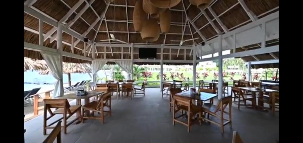 Restaurace v ubytování Las Palmas Joliet