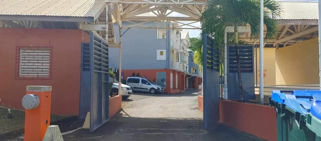 Budova, kde se apartmán nachází