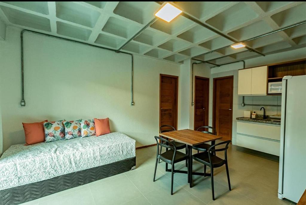 Köök või kööginurk majutusasutuses Apartamento com garagem no Centro de Guaramiranga