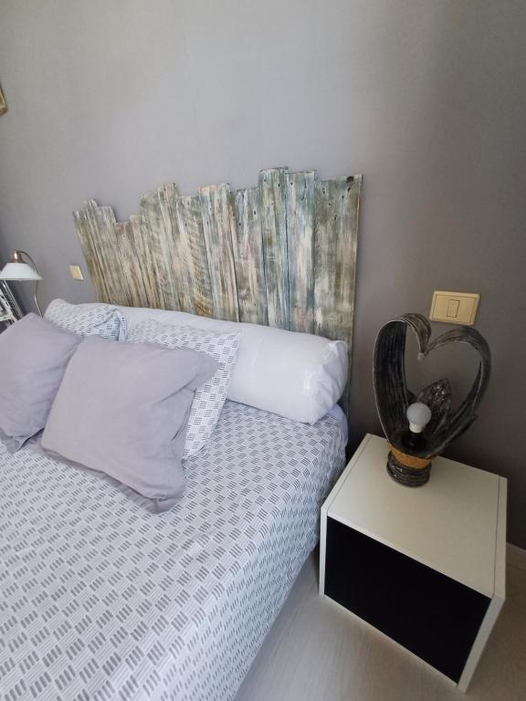 A bed or beds in a room at Casa Leon