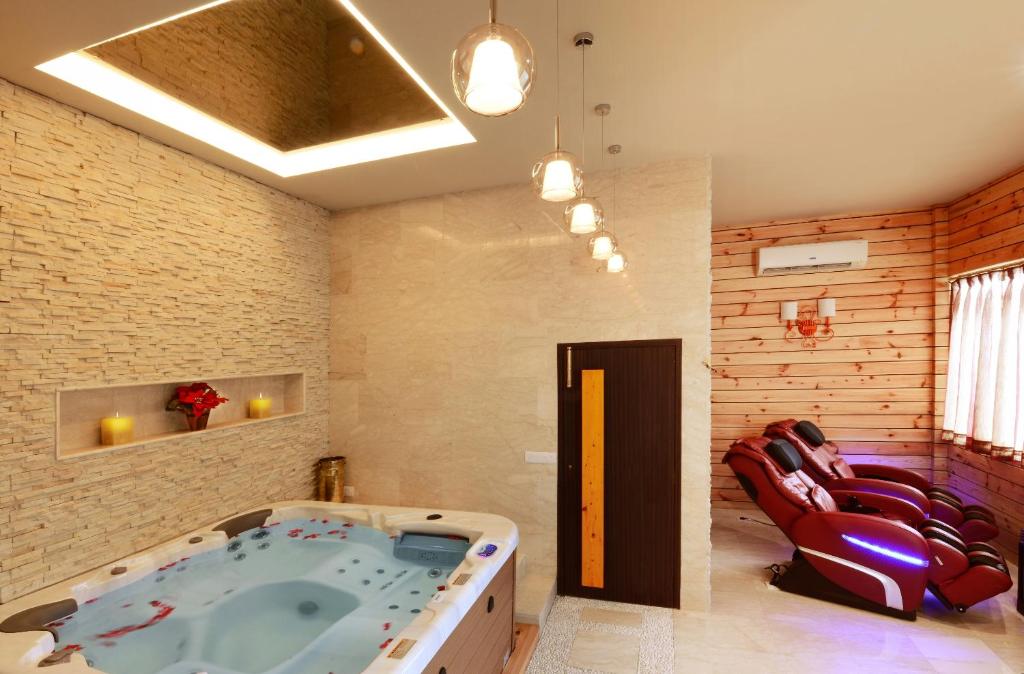 Fotografie z fotogalerie ubytování Honeymoon Inn Shimla v destinaci Šimla