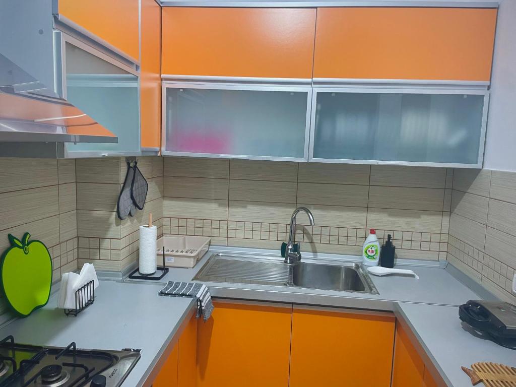 Amar’s apartment - Image 7