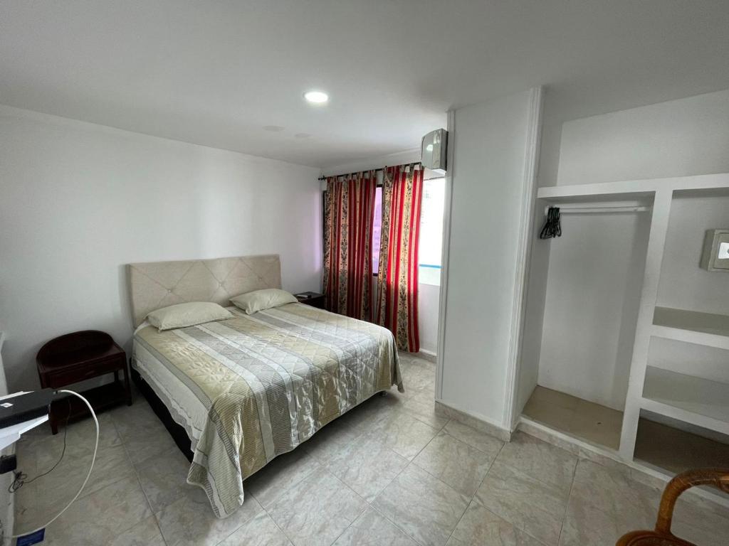Apartamentos En Edificio Portofino ICDI - Apartamento De Dos Dormitorios