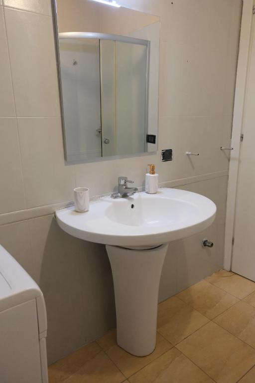 Apartment next to Block District - Imazhi 7