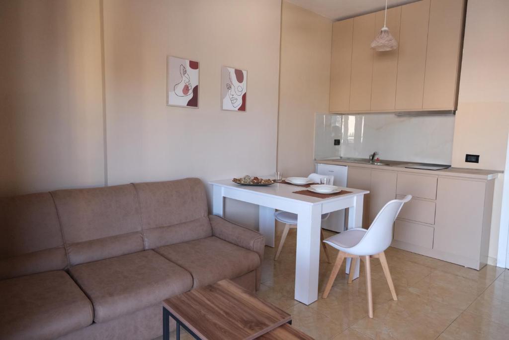 Apartment next to Block District - Imazhi 8