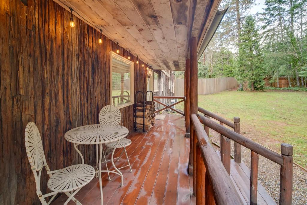 Cozy, Historic Wolf Creek Cabin Near Hiking, Wolf Creek Updated 2024