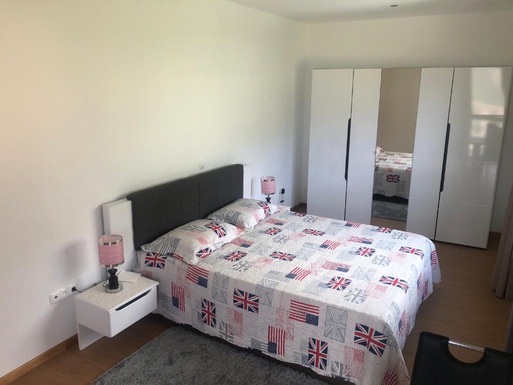 Quarto vista de Serra e Mar, Carvoeiros (updated prices 2024)
